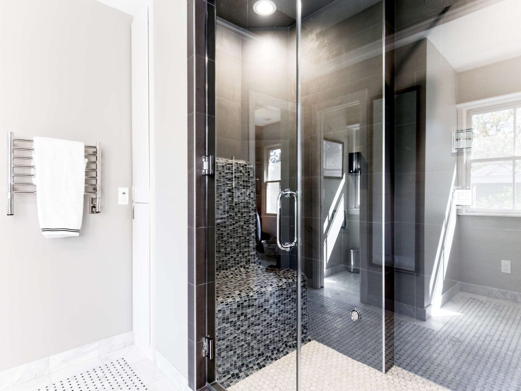 Master-Bath-After-Renowned-Renovation-Bryan-Pkwy-Dallas-TX-75206_02.jpg_06