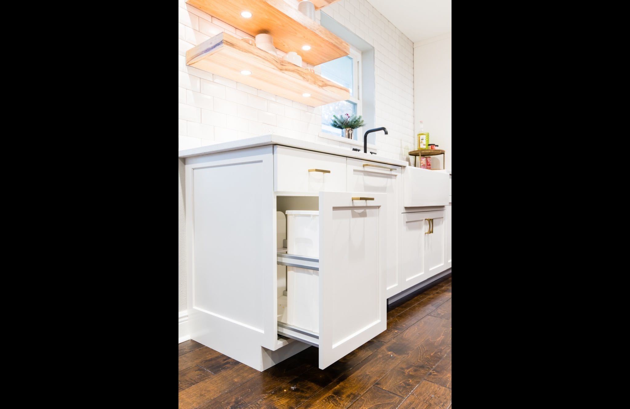 Single-Family-Home-Kitchen-Remodel-Custom-Cabinets-Backsplash-New-Wood-Floors-Trash-Storage-Open-Shelves-Undershelf-Lighting-HighlandMeadows-75238_2