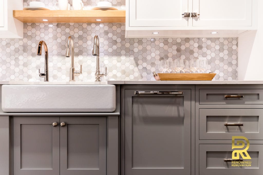Kohler-Signature-Store-Dallas-StyleCraft-Cabinets-Designed-by-Renowned-Renovation8