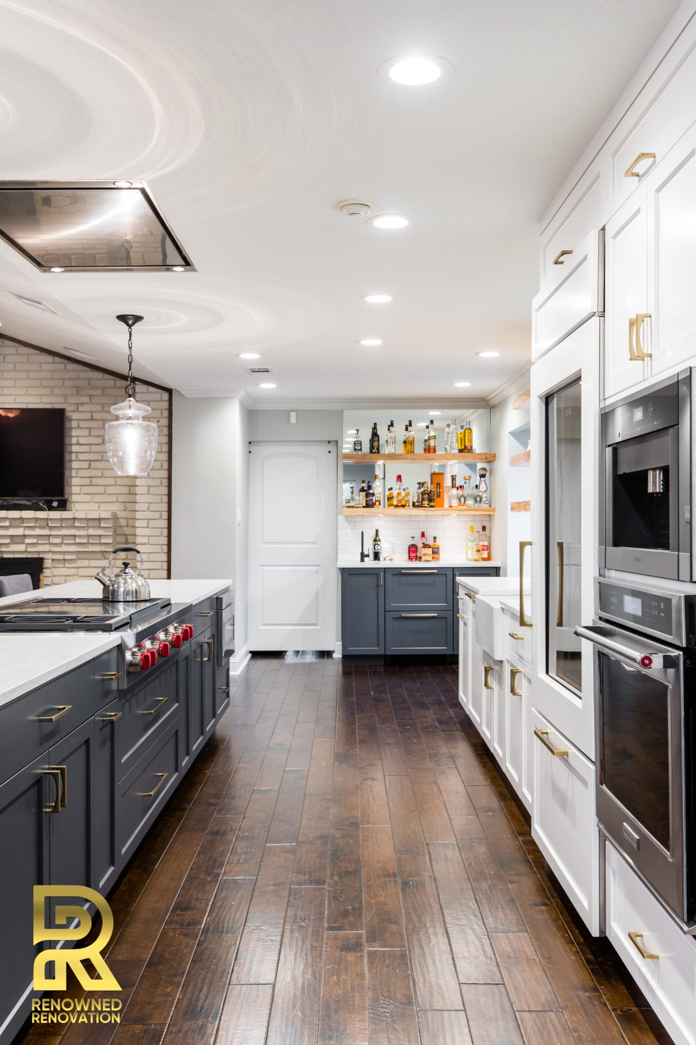 NE-Dallas-Kitchen-After-Renowned-Renovation-Remodel-752383
