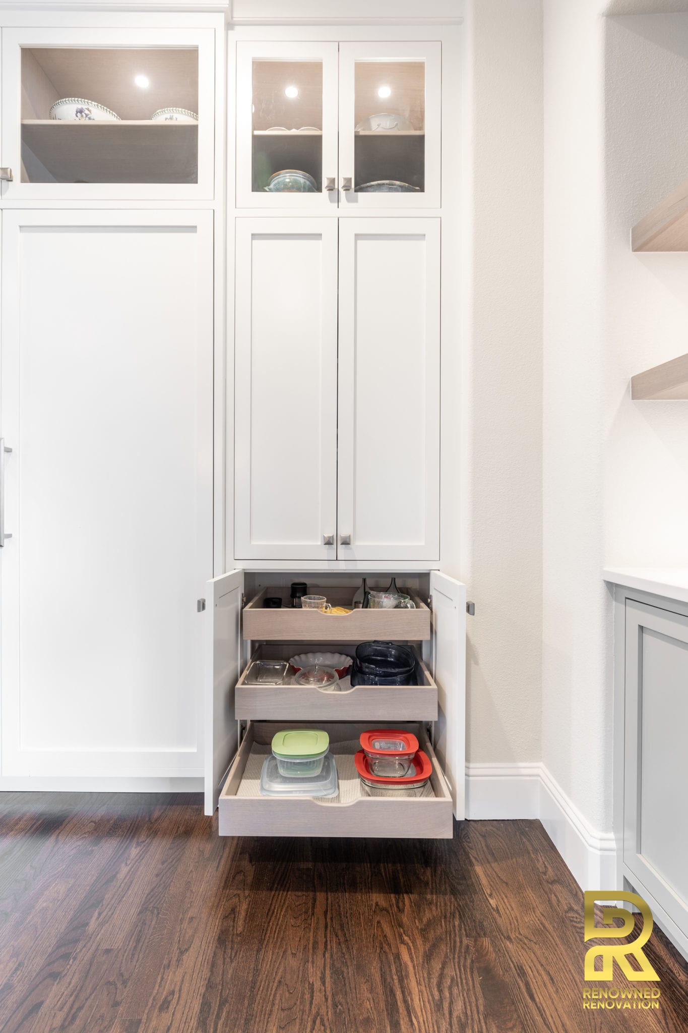 Custom-Kitchen-Cabinets-Designed-byRemodel-By-Renowned-Renovation-11
