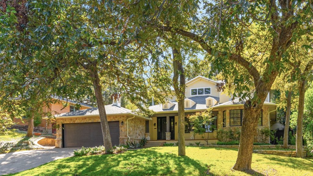 New-Home-Addition-Dallas-Kessler-Conservation-District-Front-1