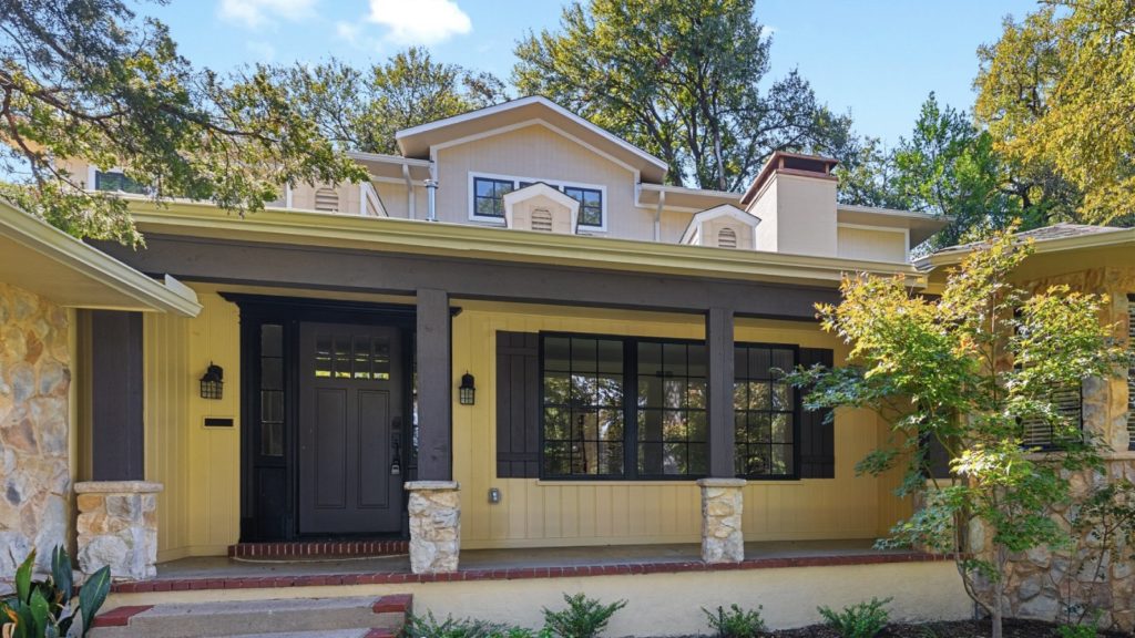 New-Home-Addition-Dallas-Kessler-Conservation-District-Front-2