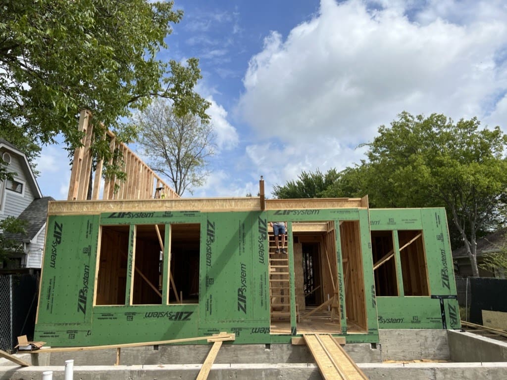 87EC5841-7A3F-4597-BE42-C306FA8C8433_1_105_c